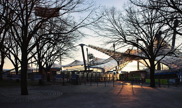 全球球迷纷 全球球迷纷